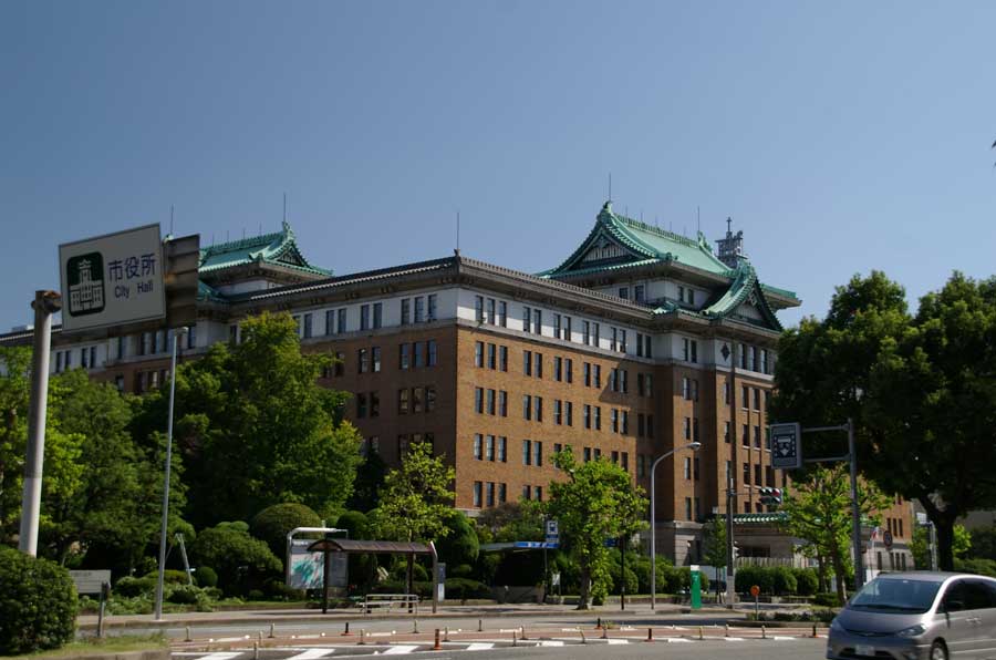すぐ南には愛知県庁が見えます